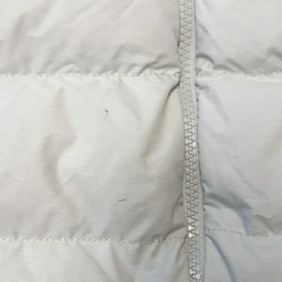 North Face 700 Down-Filled Vest - Picture 5 of 10